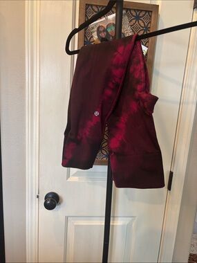 lululemon athletica Burgundy Tie-Dye Leggings